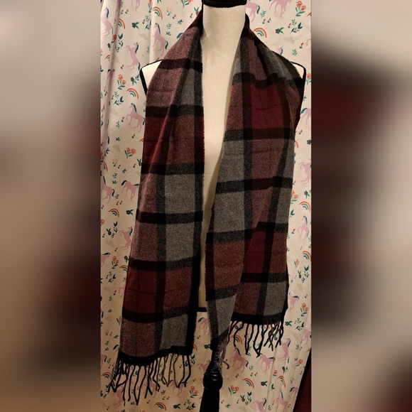 Vintage Maroon & Grey Plaid Merino Wool Casual Unisex Scarf Wrap w/ Fringe - Picture 2 of 7